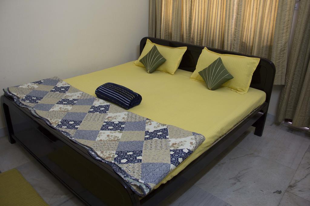 Wow Rooms 4 You จาบัลปูร์ ภายนอก รูปภาพ