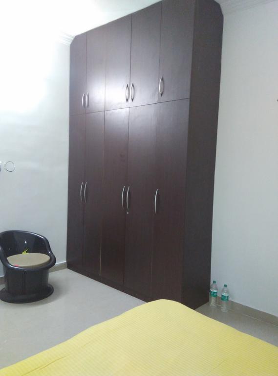 Wow Rooms 4 You จาบัลปูร์ ภายนอก รูปภาพ